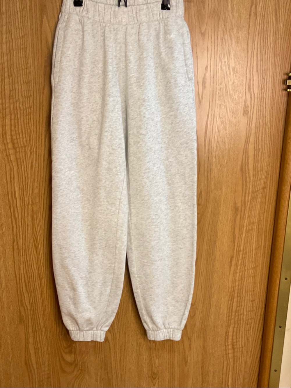 Hollister Light Heather Gray Fleece Jogger Pants